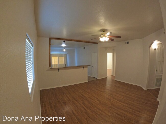 Building Photo - 3 br, 2 bath House - 4442 Hillsboro Loop