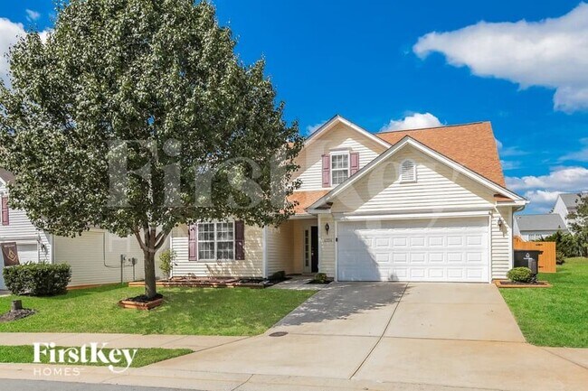 Foto del edificio - 6226 Glen Way Dr