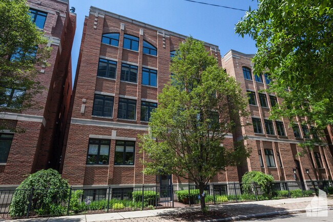 Foto del edificio - 2708 N Lehmann Ct