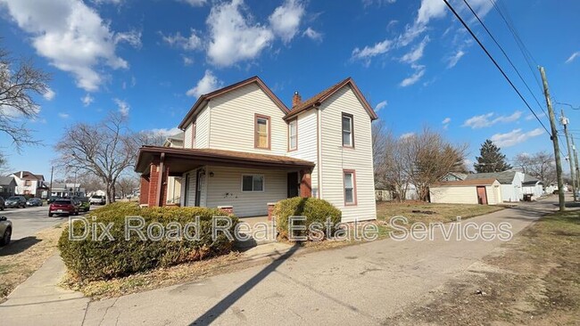 Building Photo - 1007 Elwood St