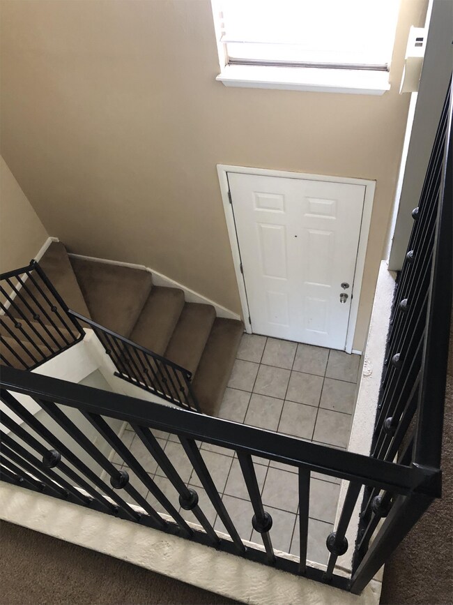 Foto del edificio - 12307 Cedar Springs Ln