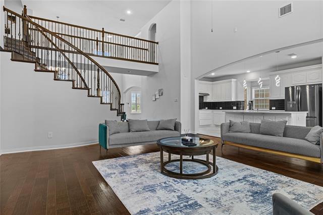 Building Photo - 2305 Hickey Dr