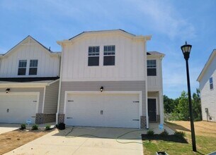 Building Photo - 21 Centimeters Dr