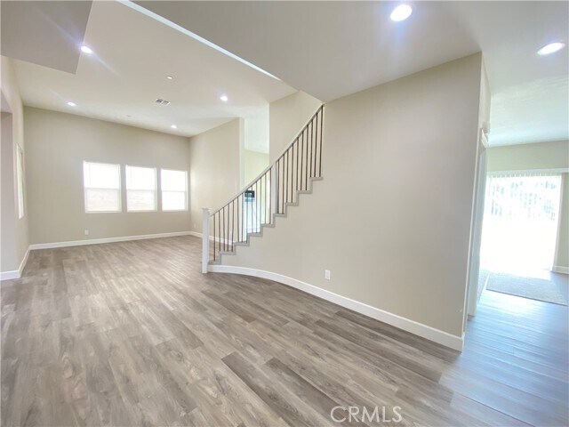 Foto del edificio - 6683 Olive Ave