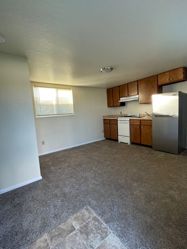 Foto del edificio - Arcata Farmhouse Style Studio