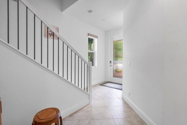Foto del edificio - 119 Crape Myrtle Ln