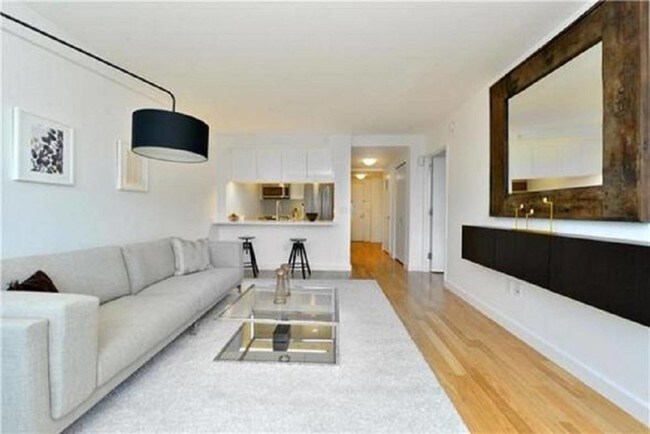 Foto del edificio - 420E-1113 E 61st St