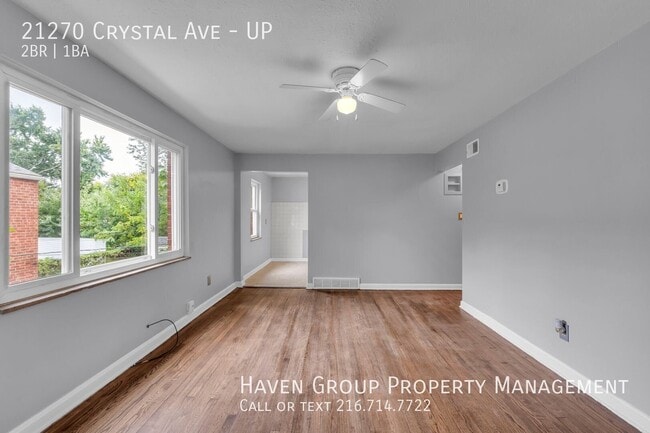 Foto del edificio - 21270 Crystal Ave