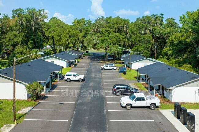 Foto del edificio - 6315 SW 13th St