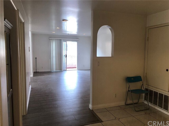 Foto del edificio - 7348 Berne St