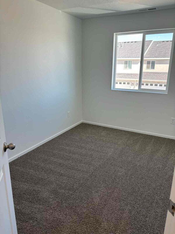 Foto del edificio - 243 Portside Ln