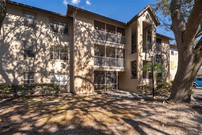 Foto del edificio - 951 Salt Pond Pl