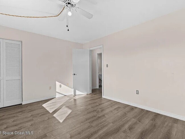 Foto del edificio - 244 Canaveral Beach Blvd