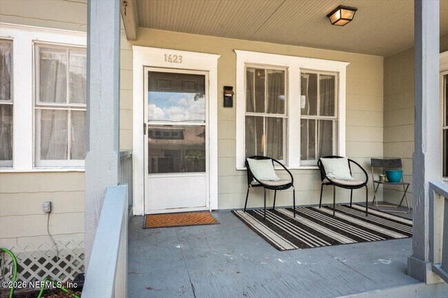 Foto del edificio - 1623 Minerva Ave