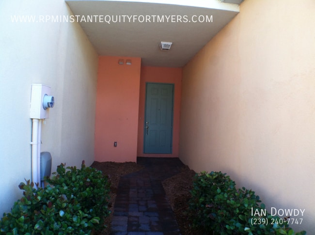 Building Photo - 9837 Catena Way