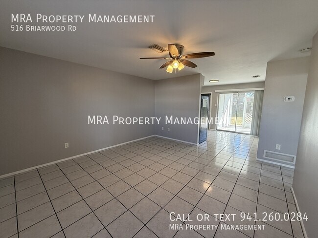 Foto del edificio - 516 Briarwood Rd