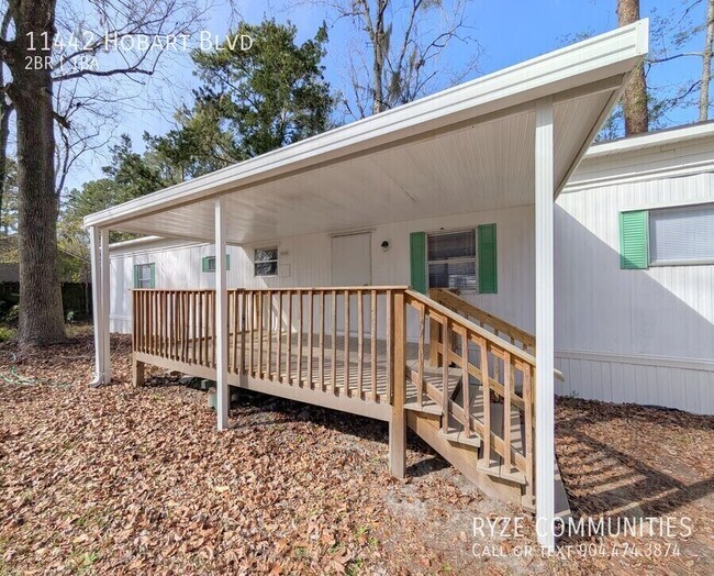 Foto del edificio - 11442 Hobart Blvd