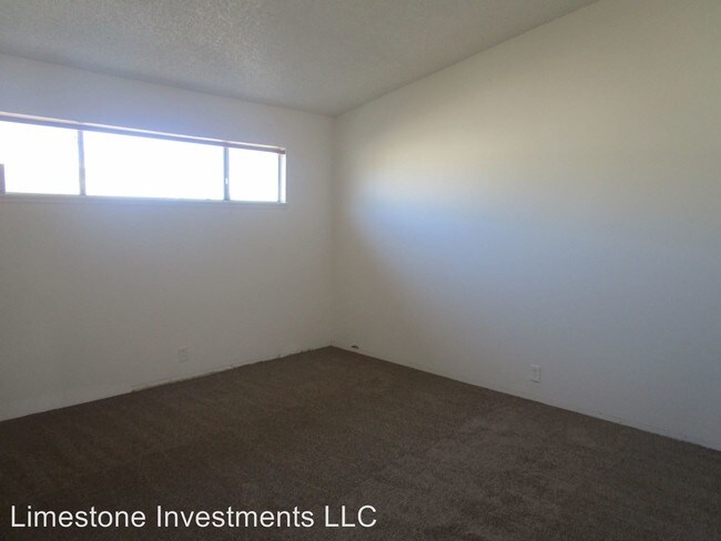 Building Photo - 1216 N Jones Blvd