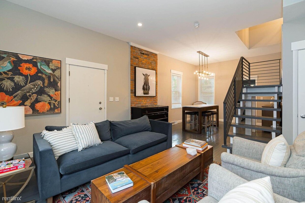Primary Photo - 1 br, 2 bath Condo - 41 E Columbus St