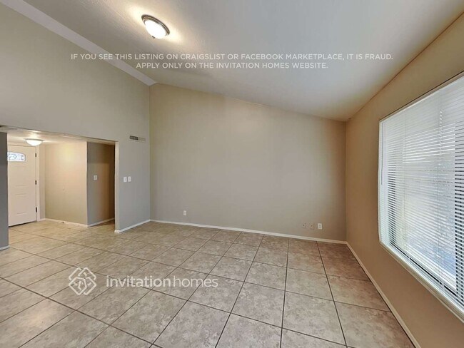 Foto del edificio - 9708 N 56th Ln