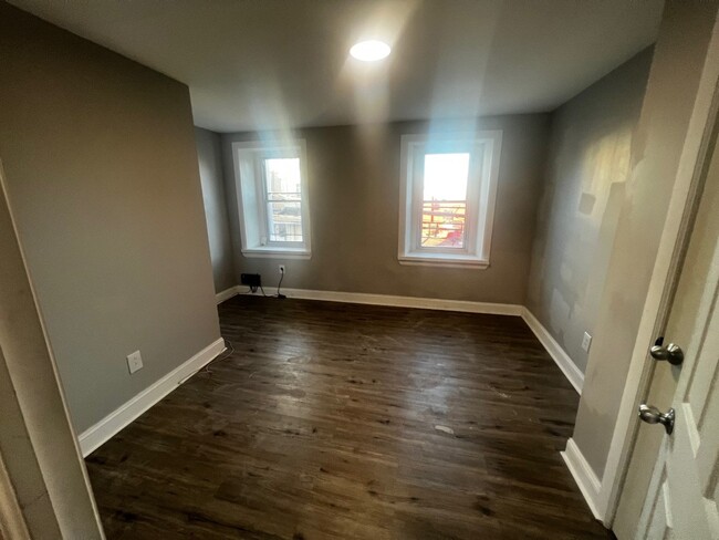 Foto del edificio - 1538 Church Street, Unit Second Floor