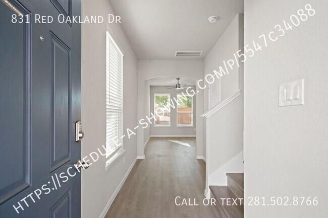 Foto del edificio - 831 Oakland Dr