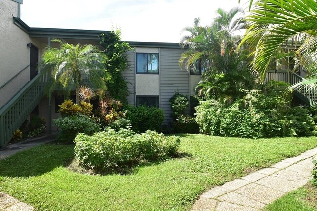 Building Photo - 1520 Pelican Point Dr