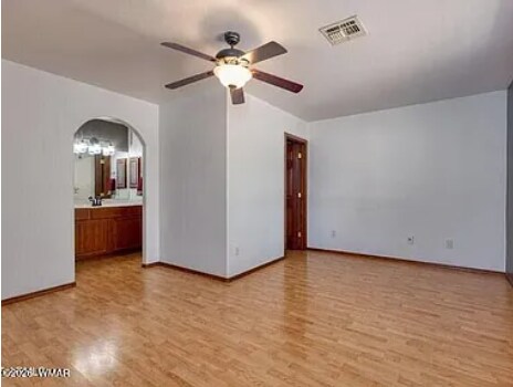 Foto del edificio - 677 Fox Ln