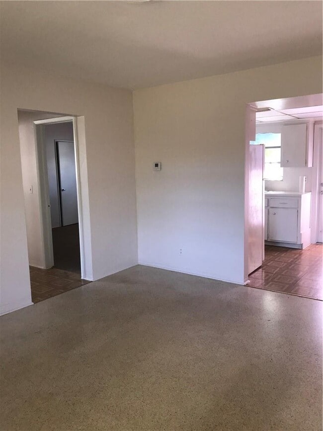 Foto del edificio - 1229 NE 35th St