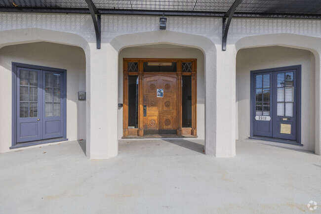 Entrance - The Berk on Arch