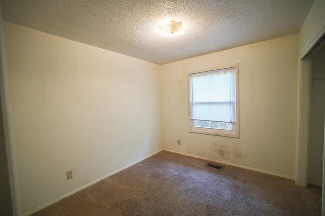 Photo - 3 Bed, 1 Bath Home in Central, SC