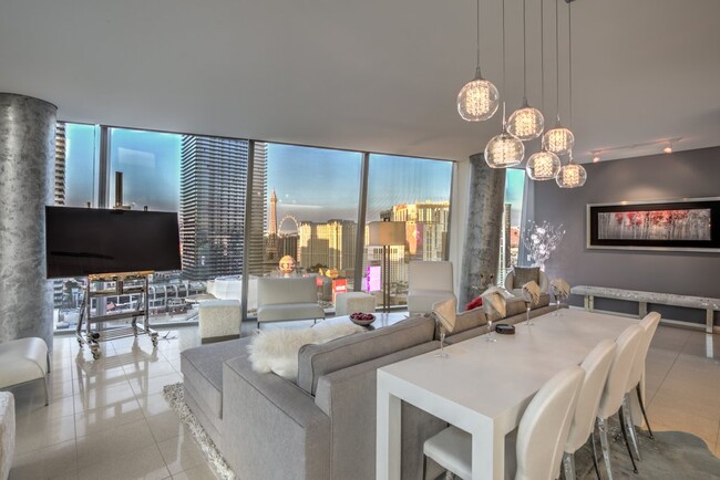 Living room - 3726 Las Vegas Blvd S