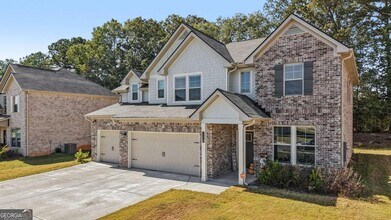 Building Photo - 120 Cabin Way