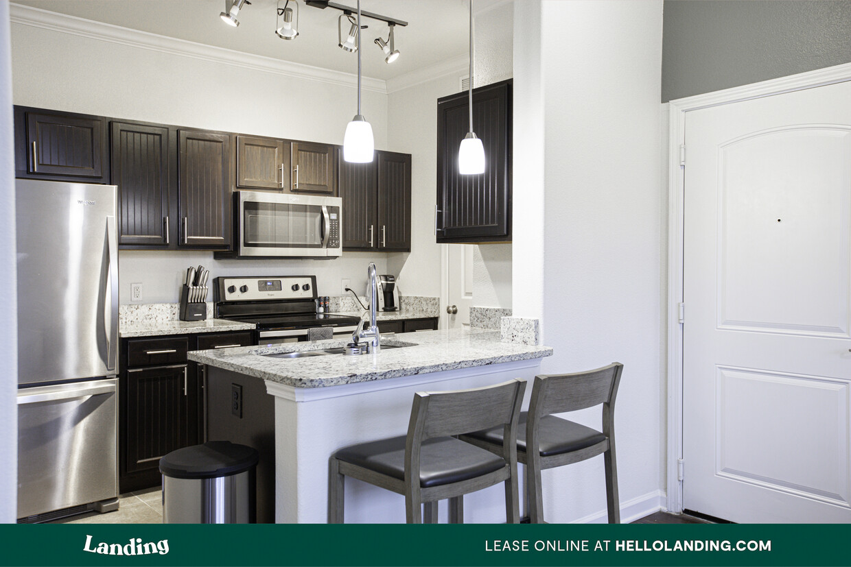 Foto principal - 1801 McCord Way