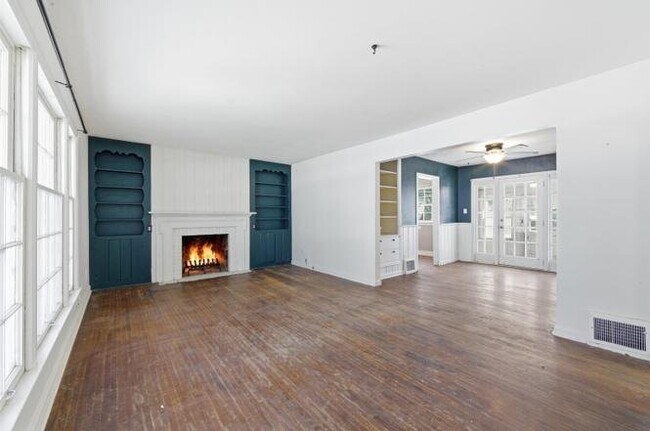 Foto del edificio - 1681 Kenmar St