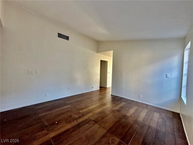 Foto del edificio - 7385 Coffeyville Ave