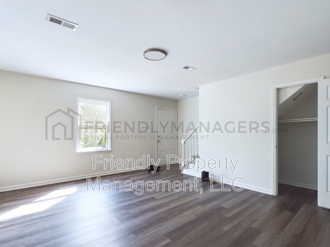 Building Photo - 4071 Greene Haven Dr