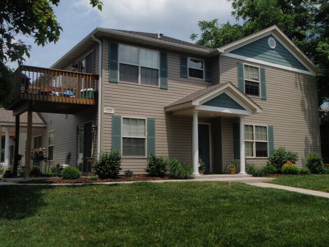 Building Photo - 505 Lyon St
