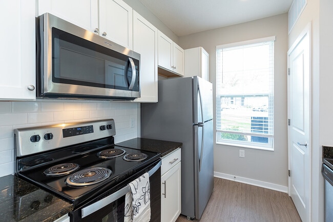 One-Bedroom Unit - Hamilton Woods