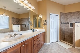 Building Photo - 12414 Rock Ridge Ln
