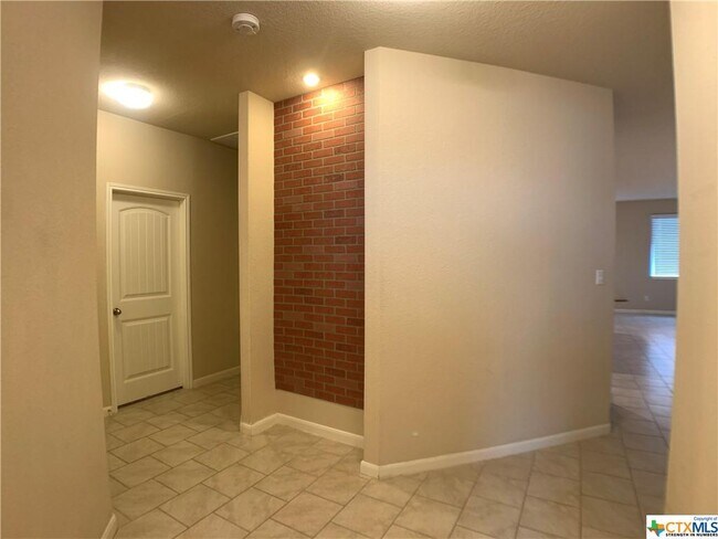 Foto del edificio - 2146 Flintshire Dr