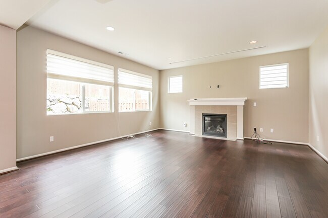 Building Photo - 32226 50th Ct S