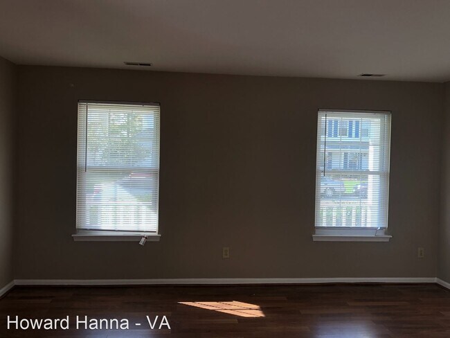 Building Photo - 4 br, 2.5 bath House - 2116 Spring Meadows...