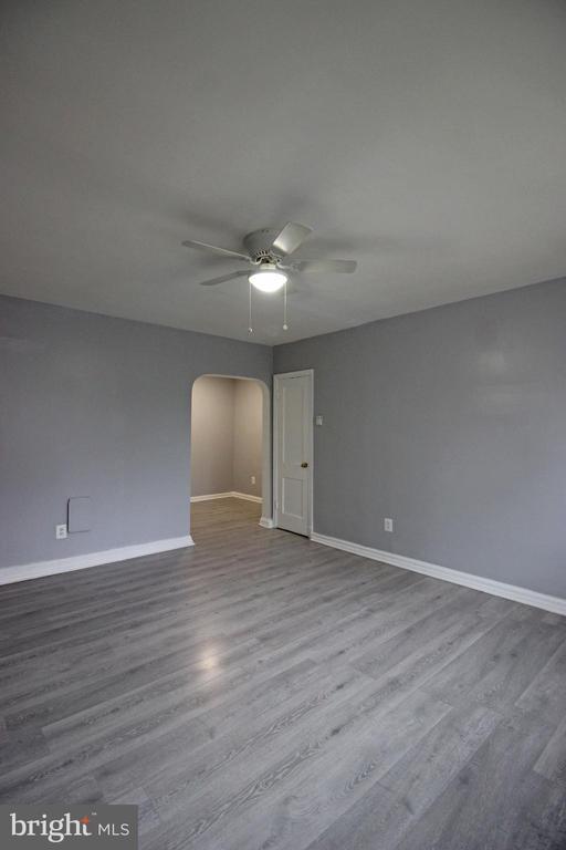 Building Photo - 3301 D St SE