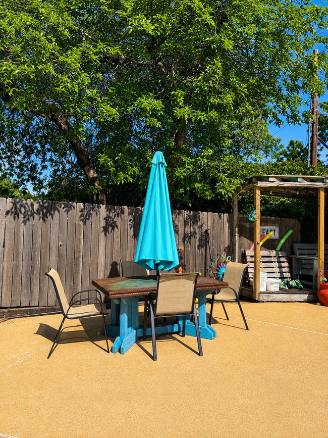 Building Photo - Minutes from Historic Downtown Grapevine with a Sparkling Pool Retreat!