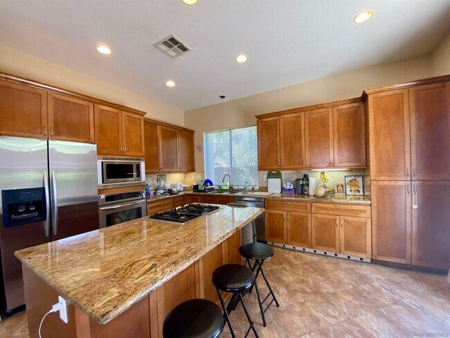 Foto del edificio - 12061 Daymark Ct