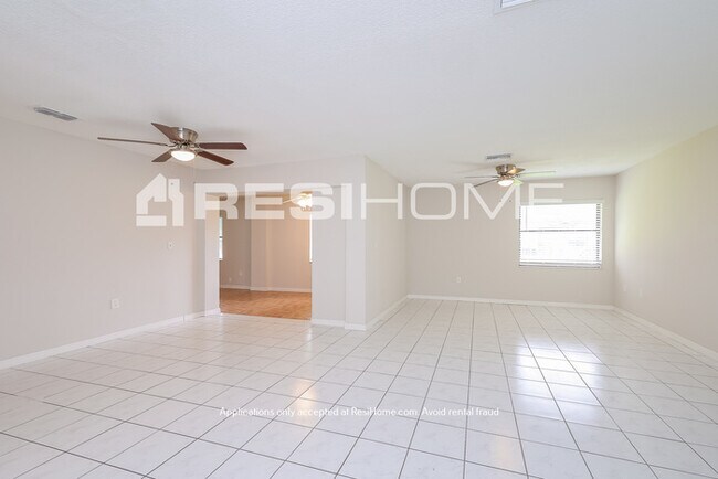 Building Photo - NEWLY RENOVATED HOME FOR RENT!
