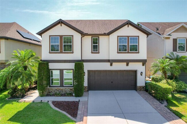 Building Photo - 551 Seven Oaks Blvd