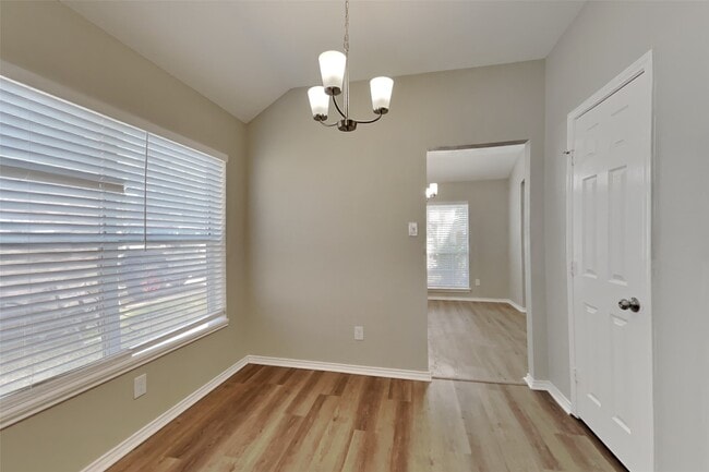 Foto del edificio - 20610 Tulip Blossom Ct