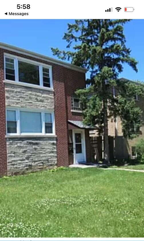 8950 La Crosse Ave Unit B, Skokie, IL 60077 Apartments in Skokie, IL